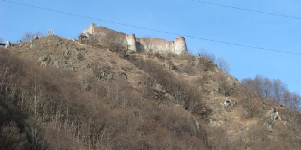 Cetatea Poienari va fi conservata cu fonduri europene nerambursabile